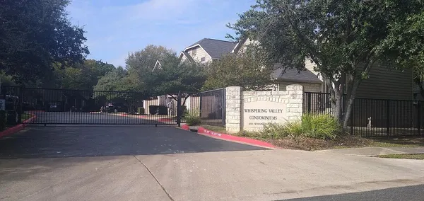 $2,300 | 4501 Whispering Valley Drive, Unit 7, Austin, TX 78727