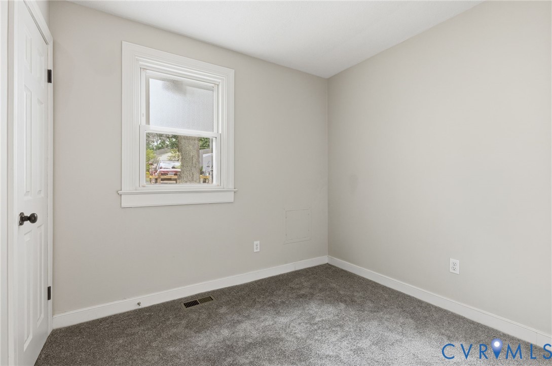 2224 Overlook Road Powhatan, VA 23139 - Photo 16 of 36