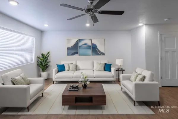 $1,075,000 | 5688 East Surfers Point Lane, Nampa, ID 83687