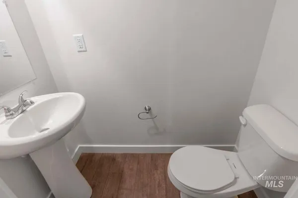 $1,075,000 | 5688 East Surfers Point Lane, Nampa, ID 83687