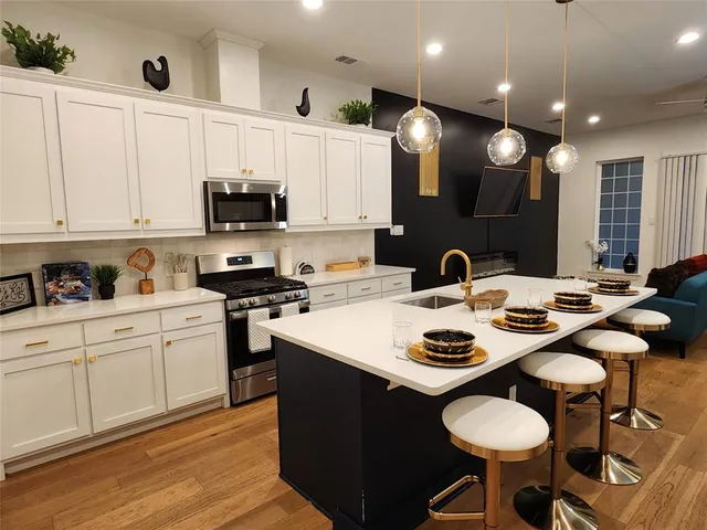 $4,500 | 5316 East Side Avenue, Dallas, TX 75214