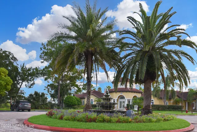 $282,900 | 4035 Grande Vista Boulevard, Unit 307, St. Augustine, FL 32084