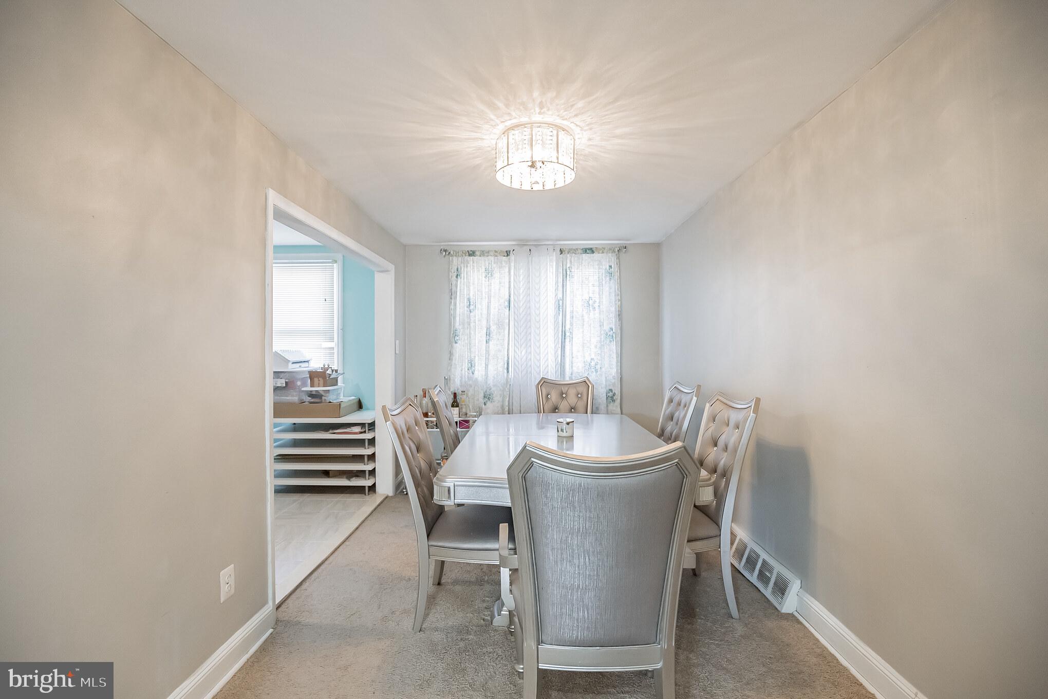 261 Cambridge Road Clifton Heights, PA 19018 - Photo 11 of 30