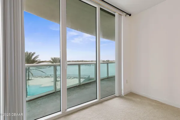 $2,100 | 231 Riverside Drive, Unit 3041, Daytona Beach, FL 32117