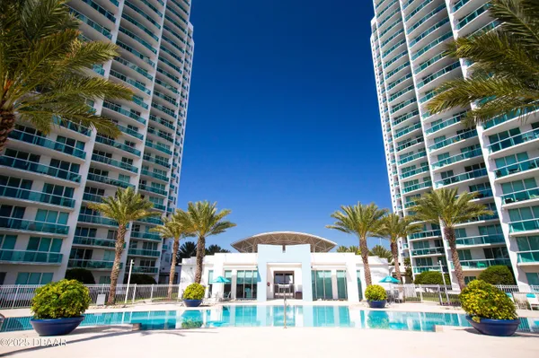 $2,100 | 231 Riverside Drive, Unit 3041, Daytona Beach, FL 32117