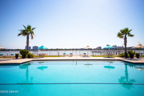 $2,100 | 231 Riverside Drive, Unit 3041, Daytona Beach, FL 32117