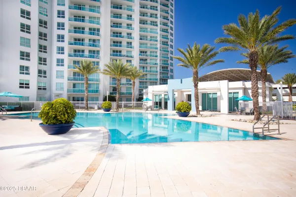 $2,100 | 231 Riverside Drive, Unit 3041, Daytona Beach, FL 32117