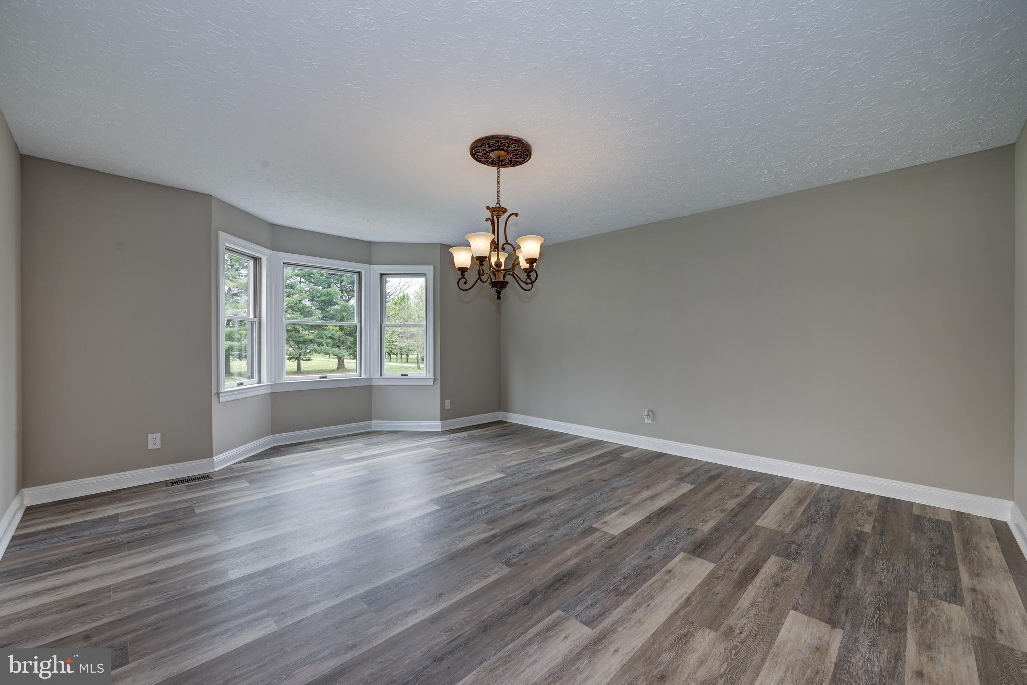270 Hartford Road Medford, NJ 08055 - Photo 14 of 88 Gallery Image 14