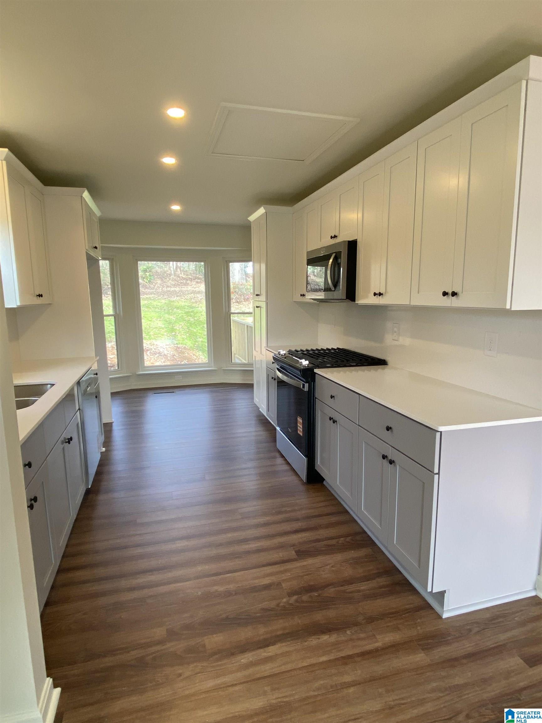 4143 Riverbrook Road Birmingham, AL 35210 - Photo 7 of 29