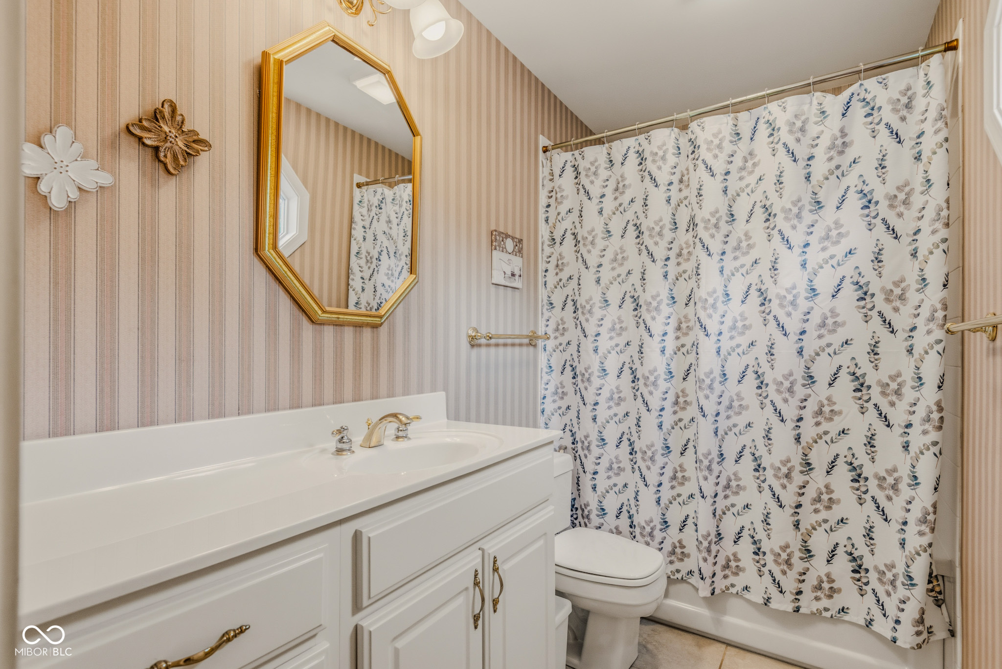 9956 West Raintree Drive North Columbus, IN 47201 - Photo 43 of 58