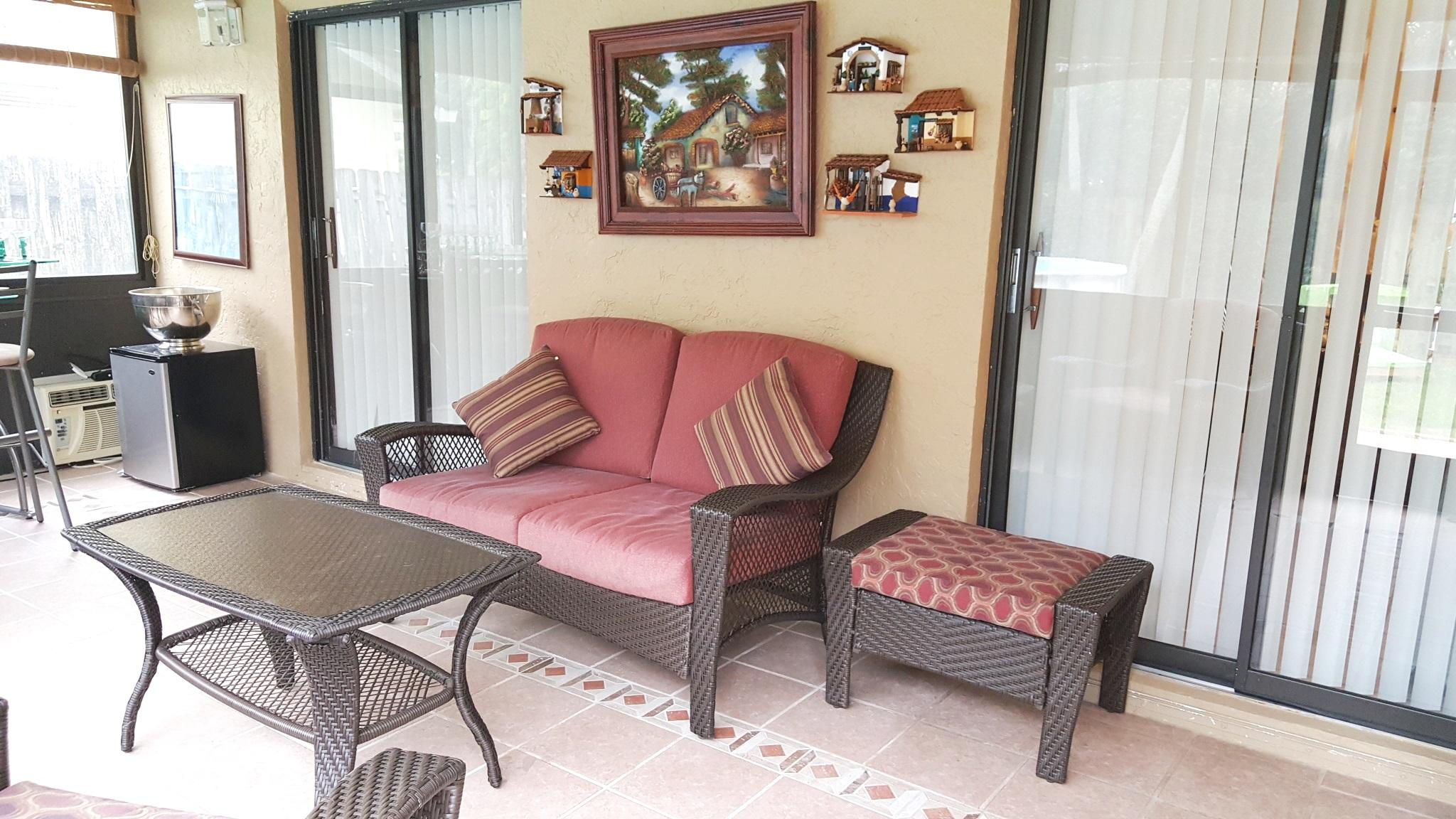 392 Seneca Lane Boca Raton, FL 33487 - Photo 27 of 35 Patio 4