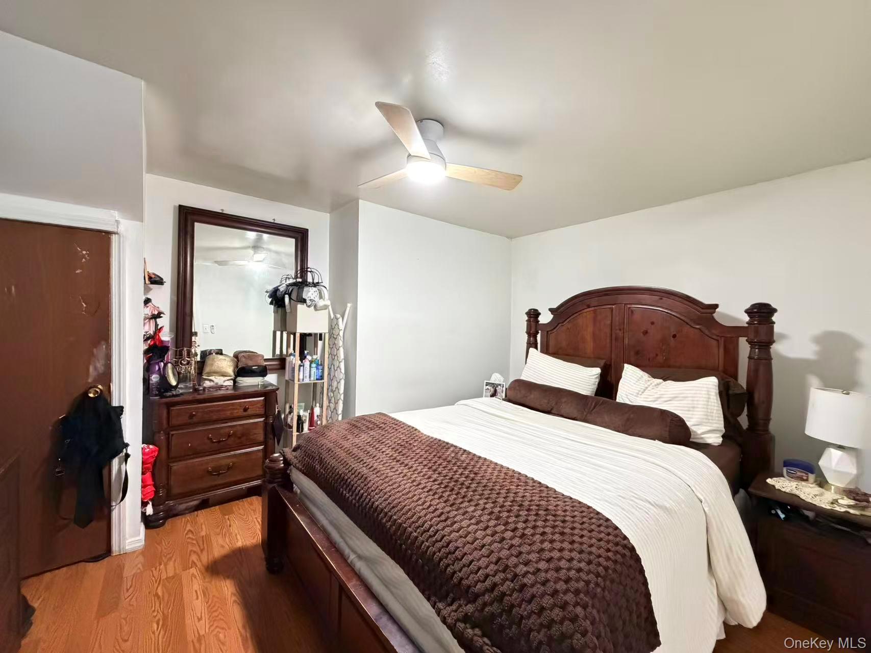 7 Sands Point Road Port Washington, NY 11050 - Photo 11 of 14