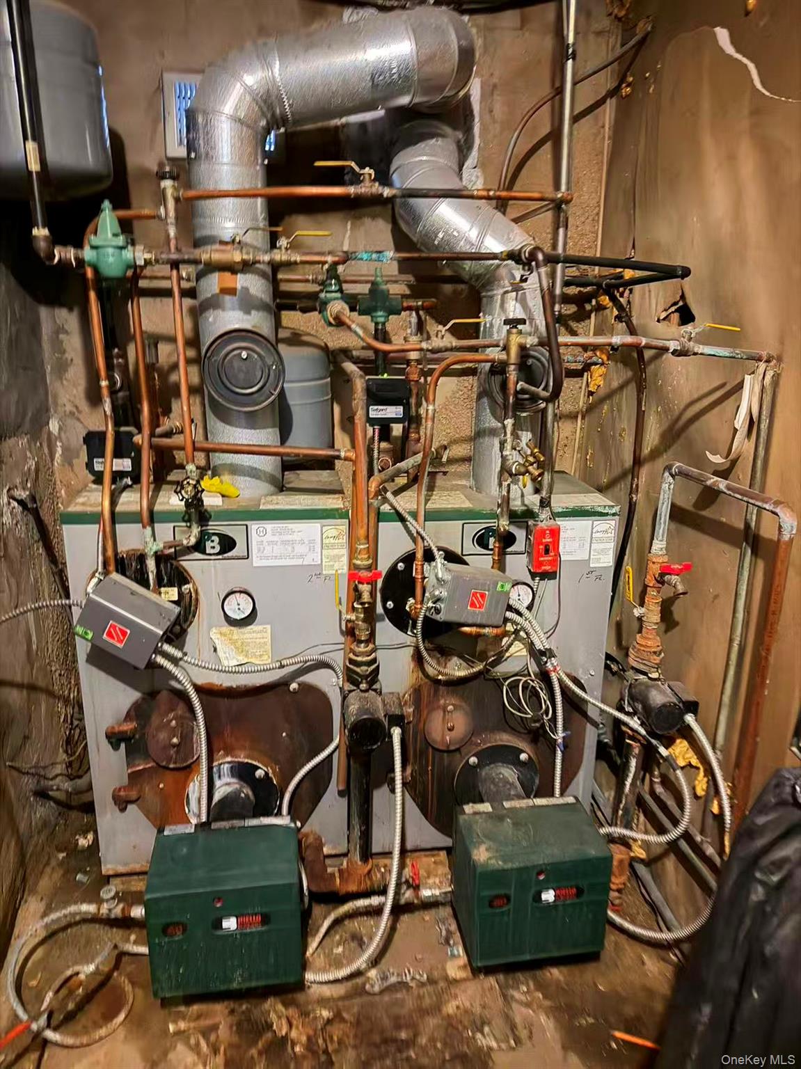 7 Sands Point Road Port Washington, NY 11050 - Photo 14 of 14