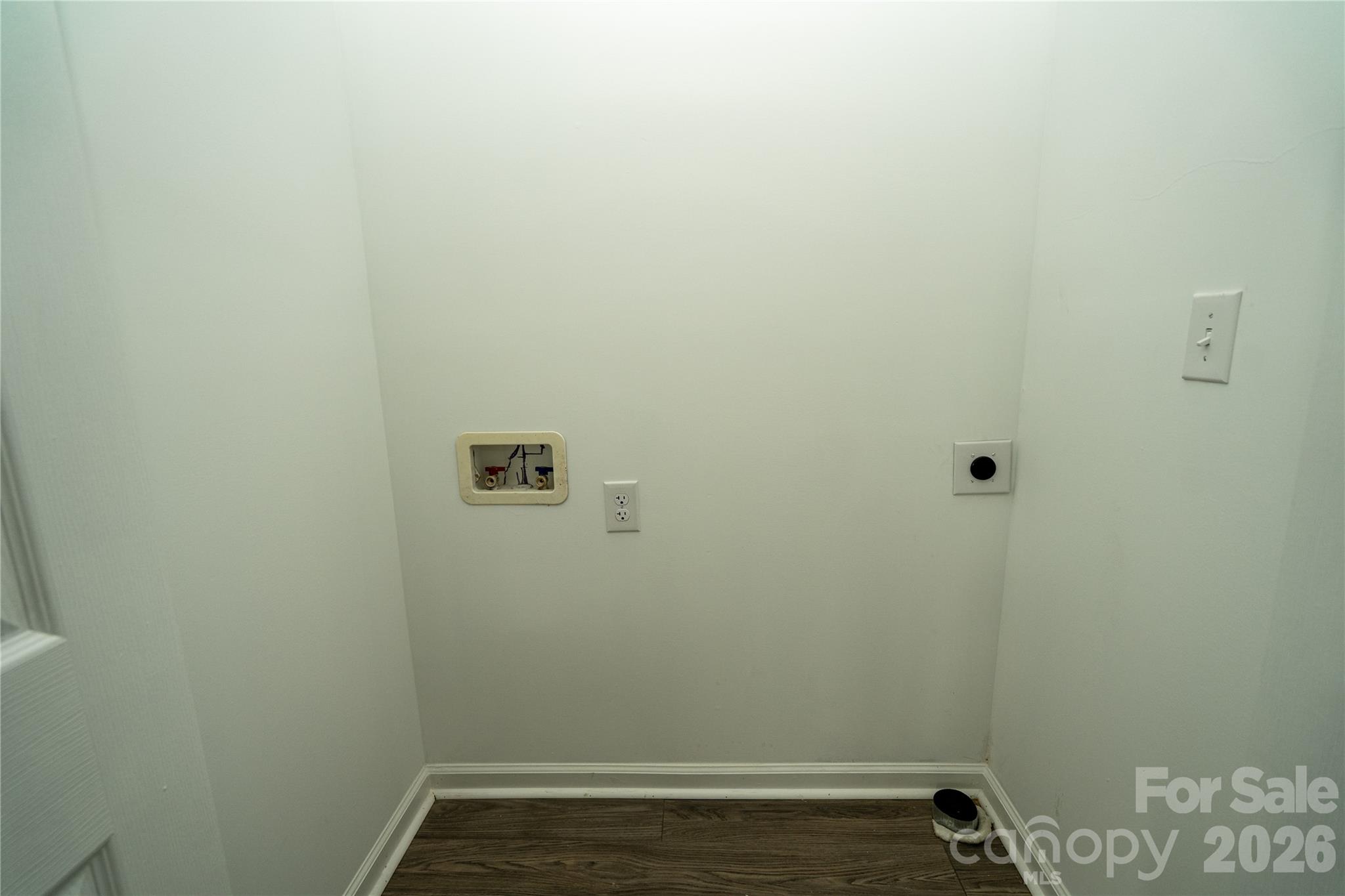 421 Pineville Road Darlington, SC 29532 - Photo 21 of 36 a view of a small space