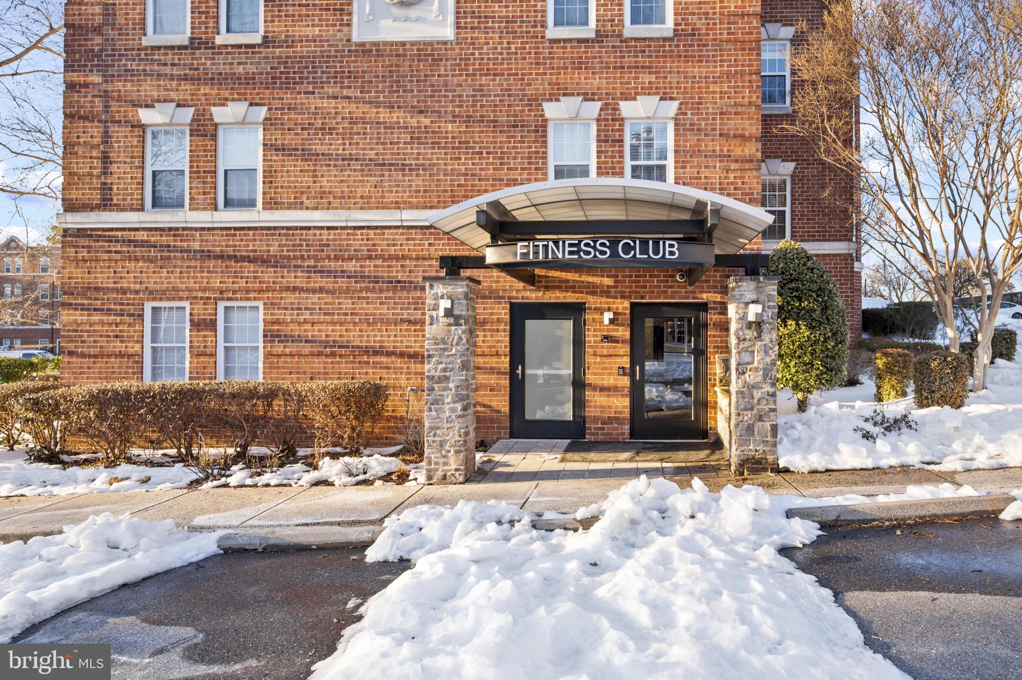 3401 38th Street Northwest, Unit 504 Washington, DC 20016 - Photo 2 of 25