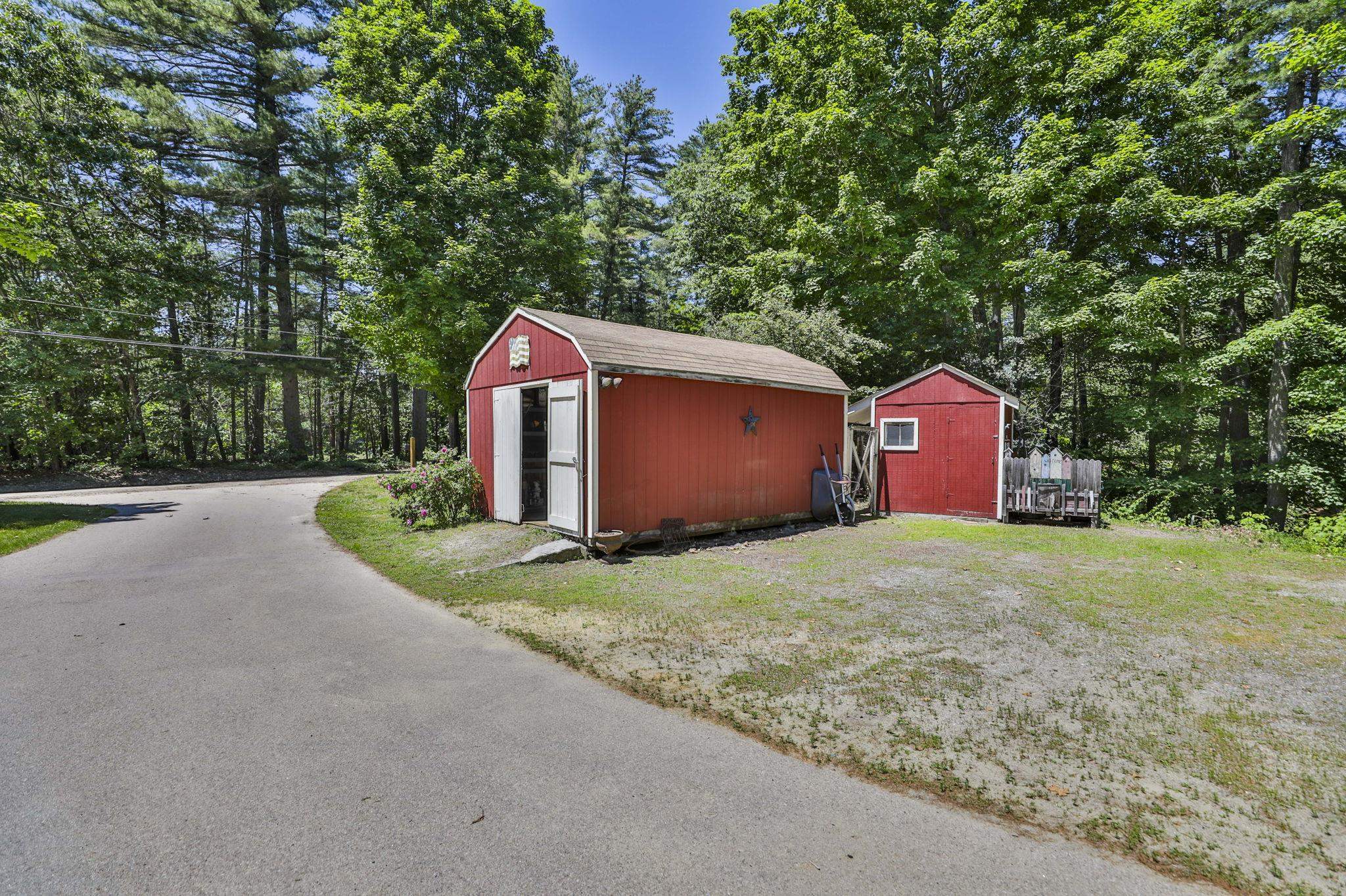 10 Sargent Road Brookline, NH 03033 - Photo 5 of 60