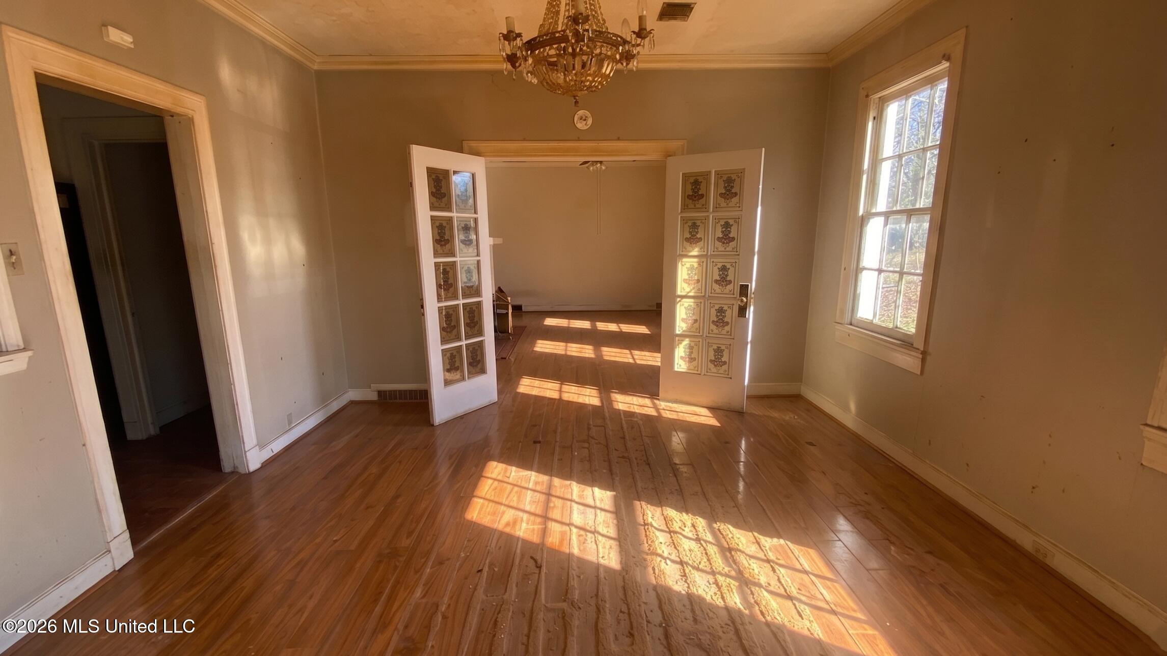 408 Boulevard Street Lexington, MS 39095 - Photo 4 of 12 (Dining Room)