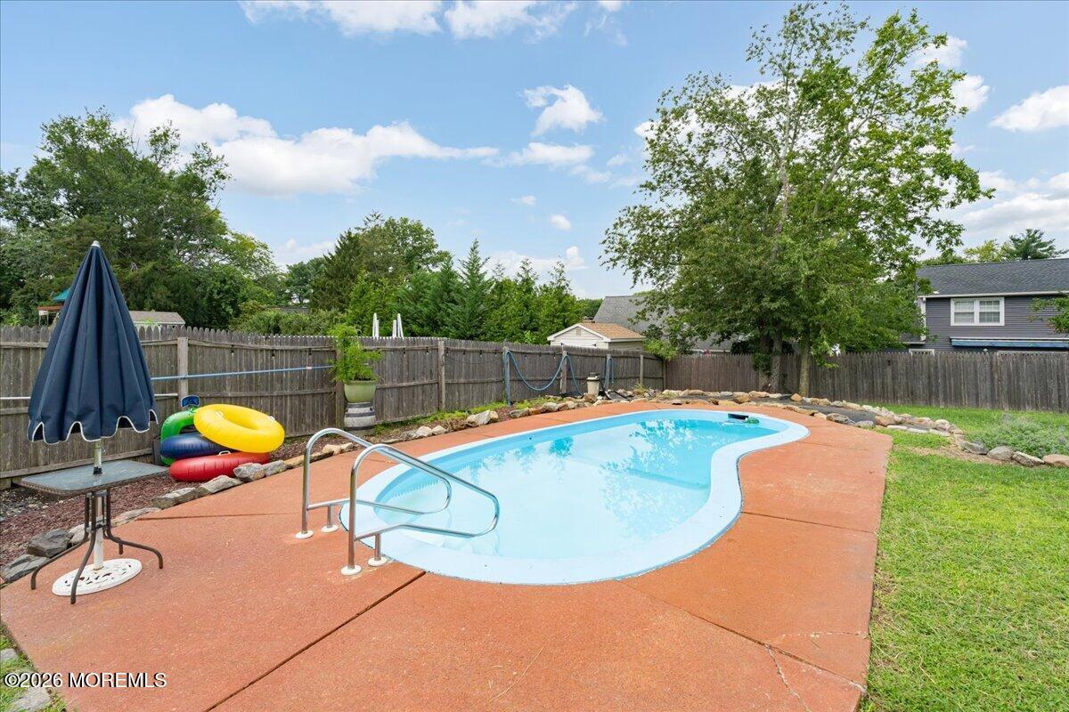 163 Lloyd Road Aberdeen, NJ 07747 - Photo 29 of 57 30-DSC02043