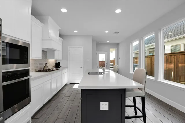 $420,000 | 2307 Offerande Drive, Fort Worth, TX 76008