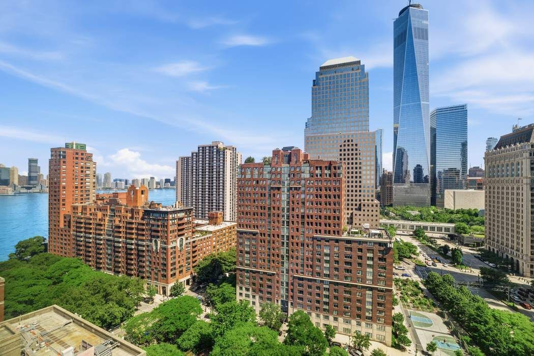 200 Rector Place, Unit 22M Manhattan, NY 10280 - Photo 3 of 16