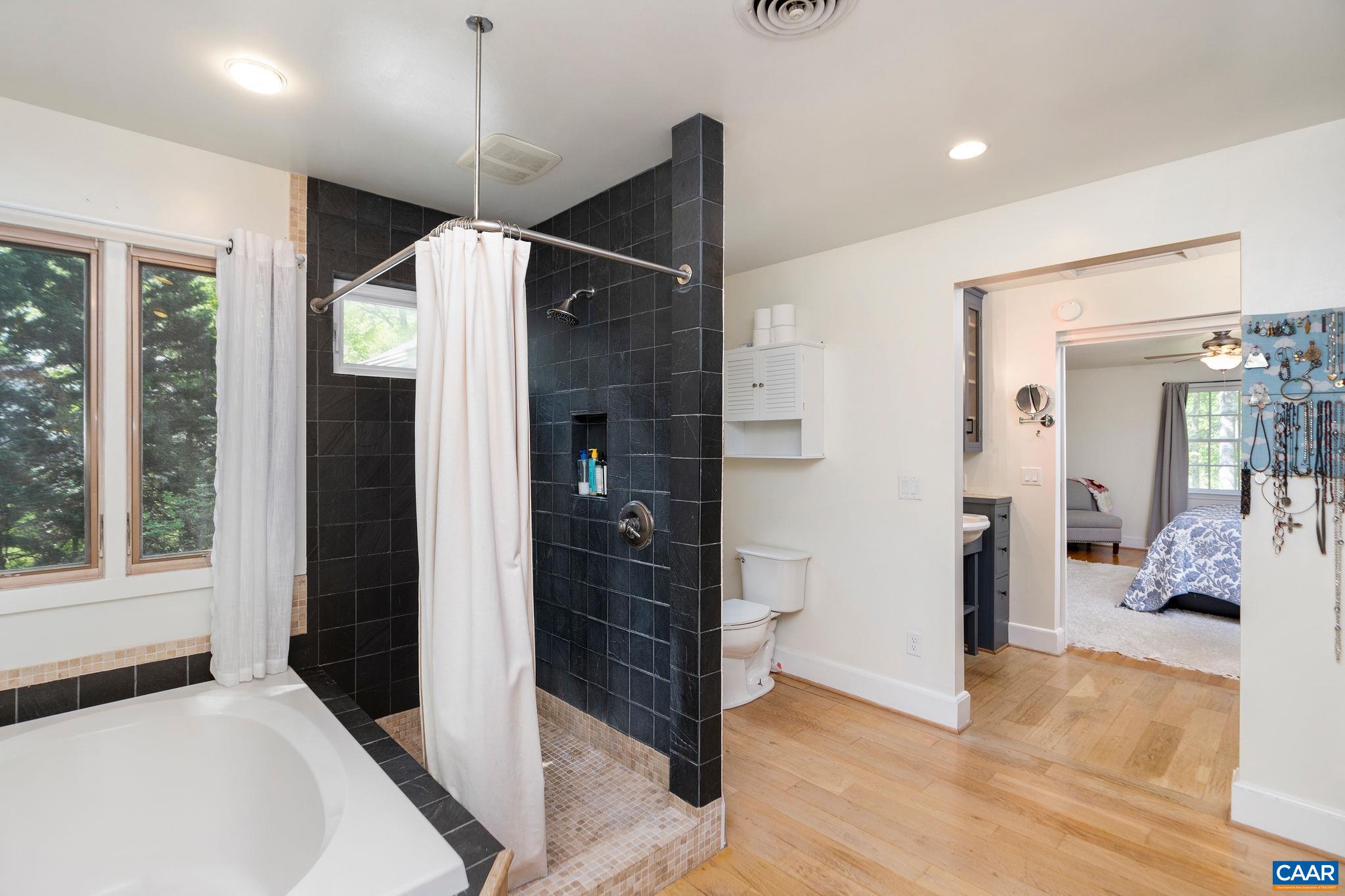 2051 Whippoorwill Road Charlottesville, VA 22901 - Photo 19 of 35 Gallery Image 19