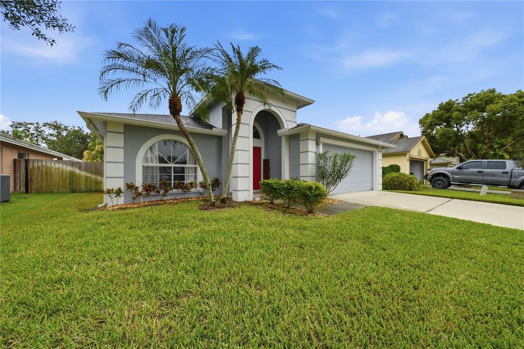 2012 Bridgehampton Place Brandon, FL 33511 - Photo 2 of 32 Gallery Image 2