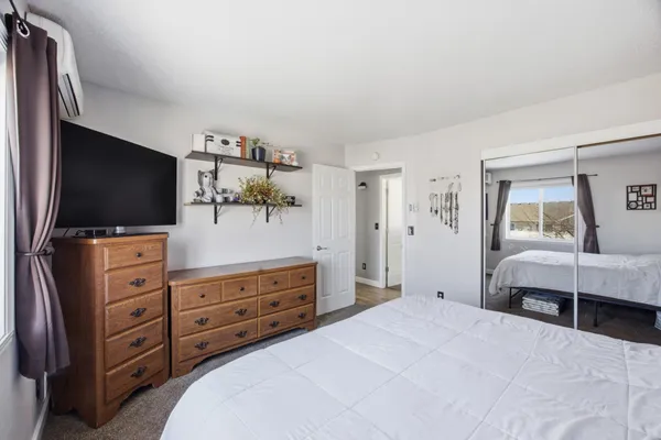 $300,000 | 5512 18th Street South, Fargo, ND 58104