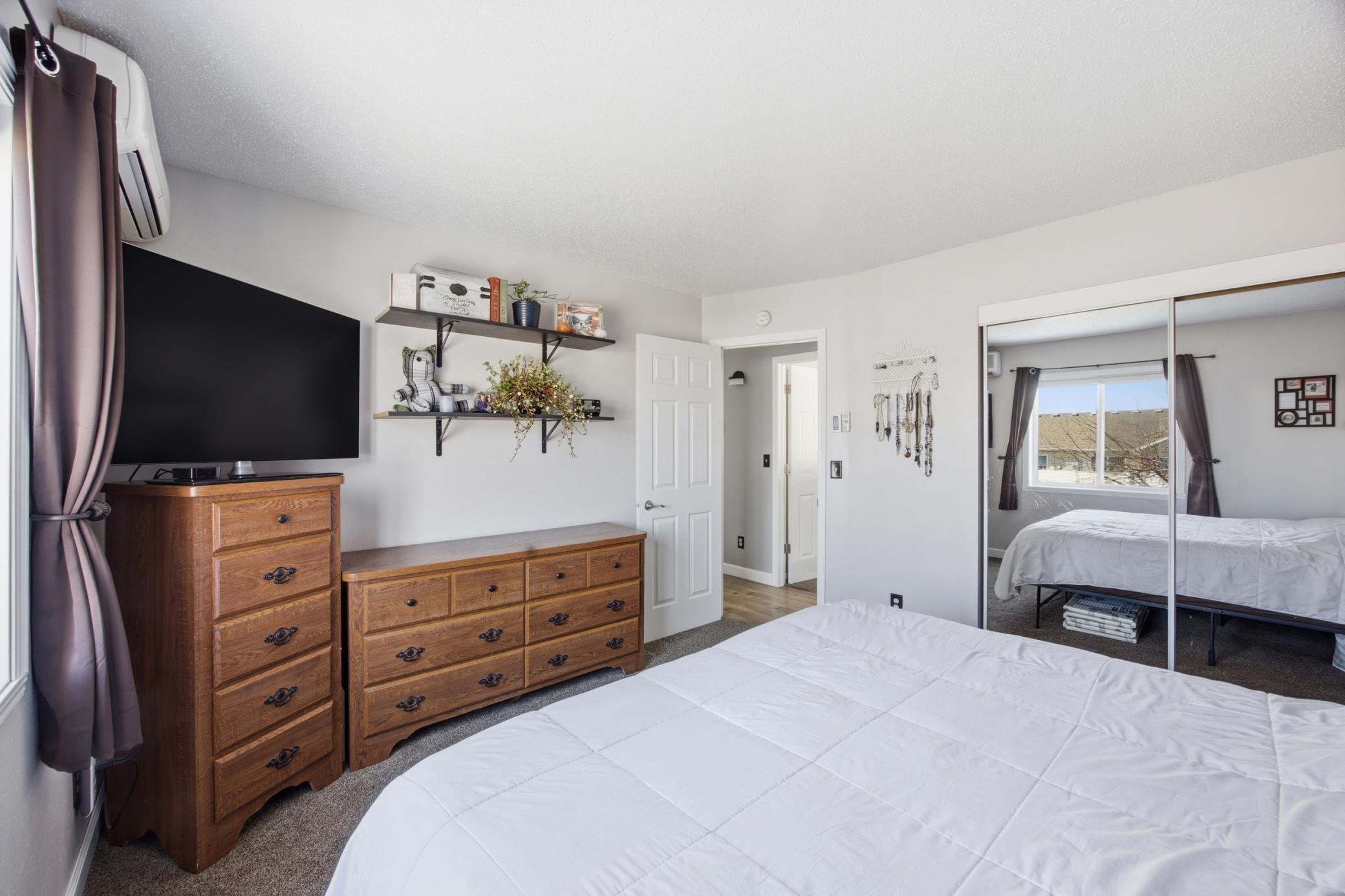 5512 18th Street South Fargo, ND 58104 - Photo 12 of 35