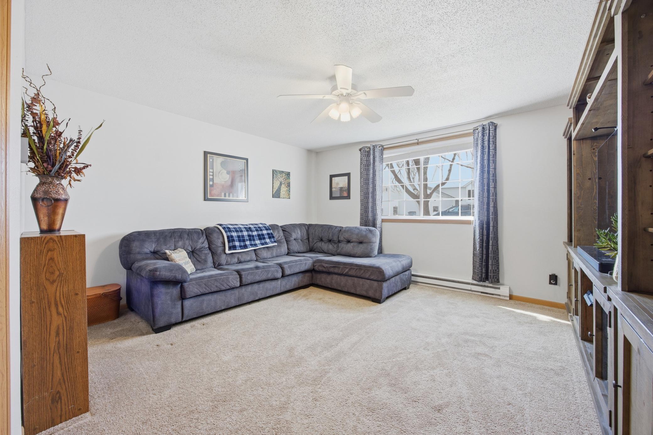 5512 18th Street South Fargo, ND 58104 - Photo 17 of 35