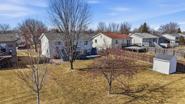 $300,000 | 5512 18th Street South, Fargo, ND 58104