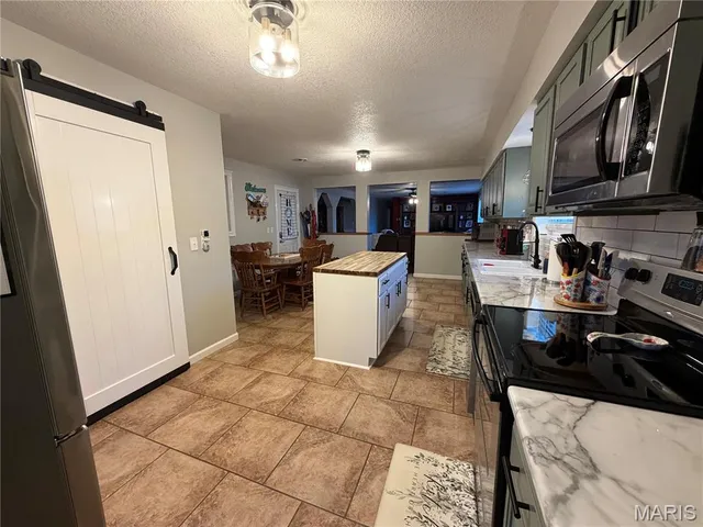 $239,900 | 1704 State Hwy HH, Sikeston, MO 63801