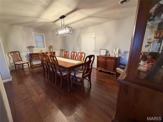 $239,900 | 1704 State Hwy HH, Sikeston, MO 63801