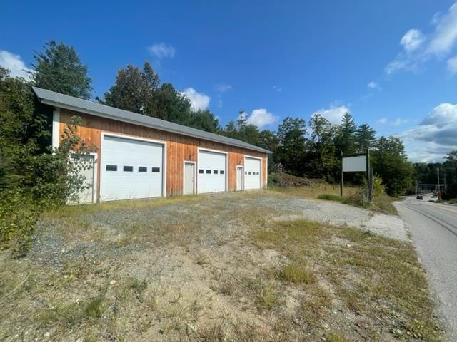 405 Railroad Street Johnson, VT 05656 - Photo 4 of 9
