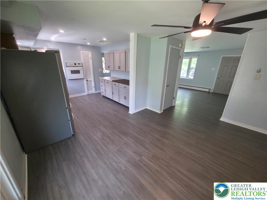 719 Keystone Avenue Bethlehem, PA 18018 - Photo 19 of 32 Prepare meals in this airy kitchen featuring ample cabinetry and a convenient built-in oven.