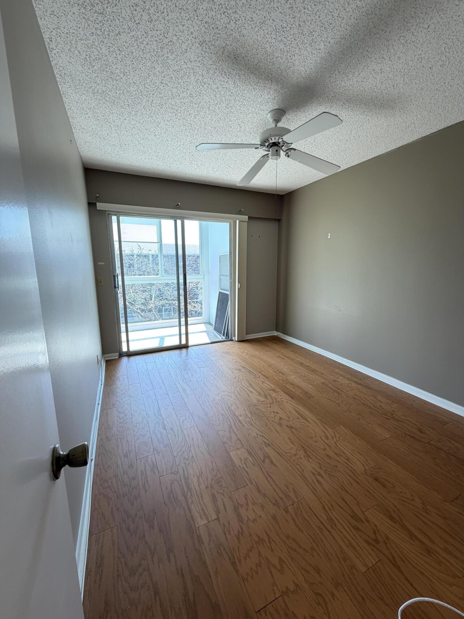 166 Dorset D Boca Raton, FL 33434 - Photo 17 of 23 IMG_1051