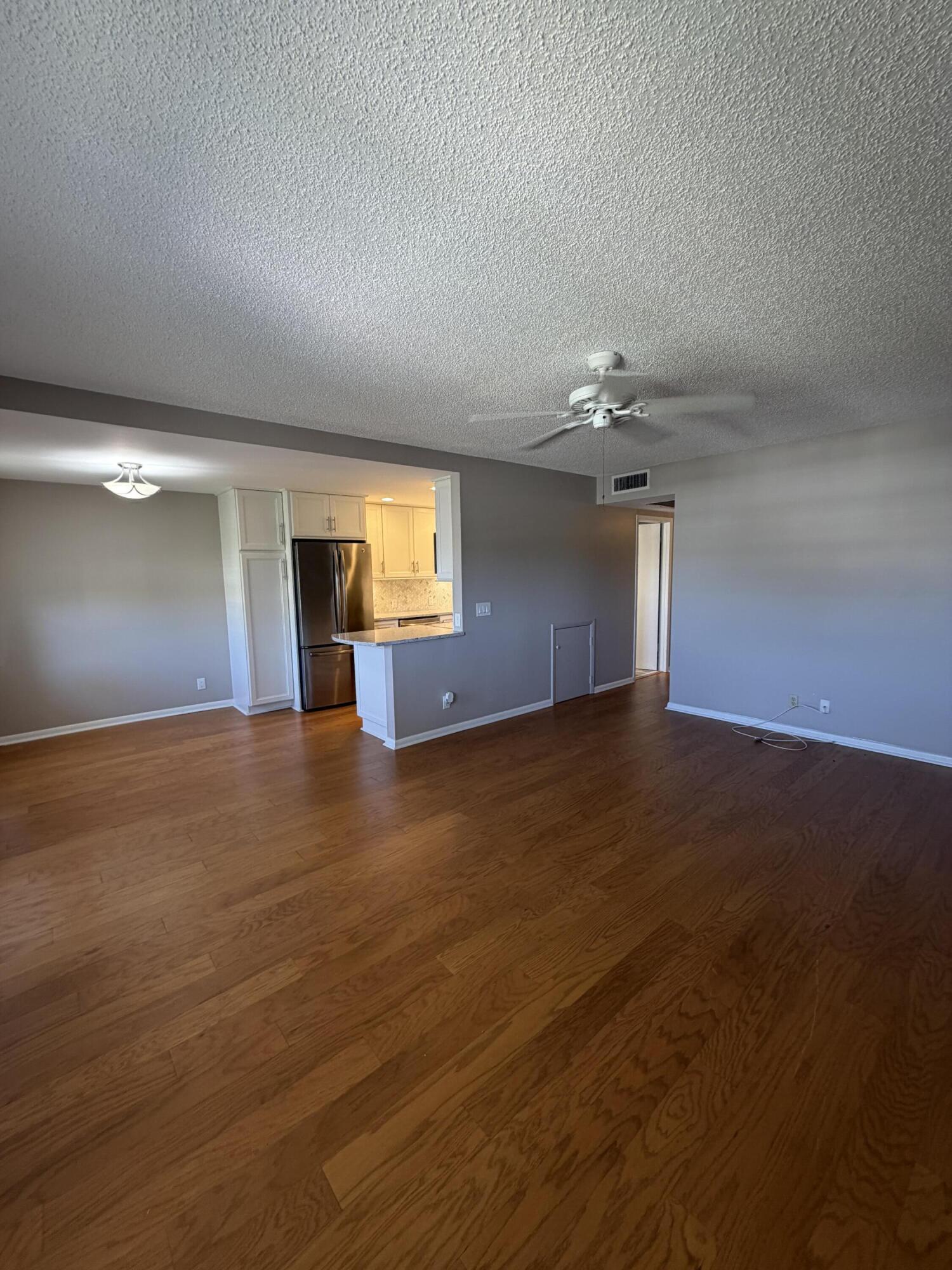166 Dorset D Boca Raton, FL 33434 - Photo 3 of 23 IMG_1029