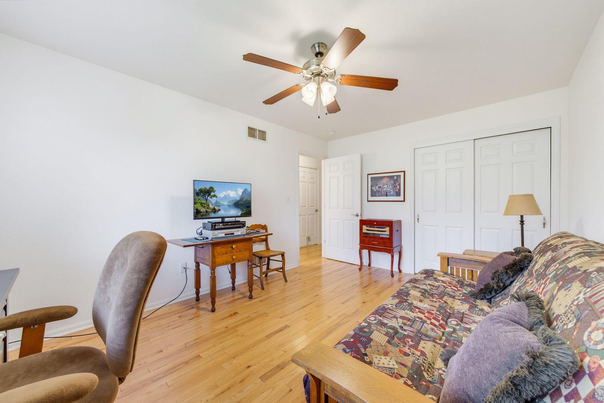 W152S7689 Mystic Drive Muskego, WI 53150 - Photo 23 of 35 Bedroom #3