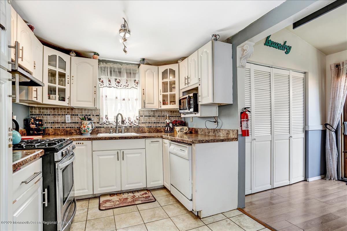 129 2nd Street Keyport, NJ 07735 - Photo 10 of 23 kit