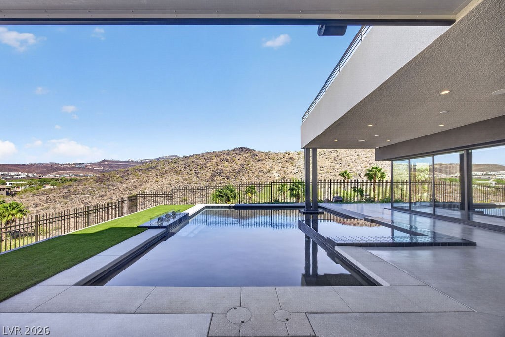 1456 Solitude Ridge Drive Henderson, NV 89012 - Photo 83 of 94