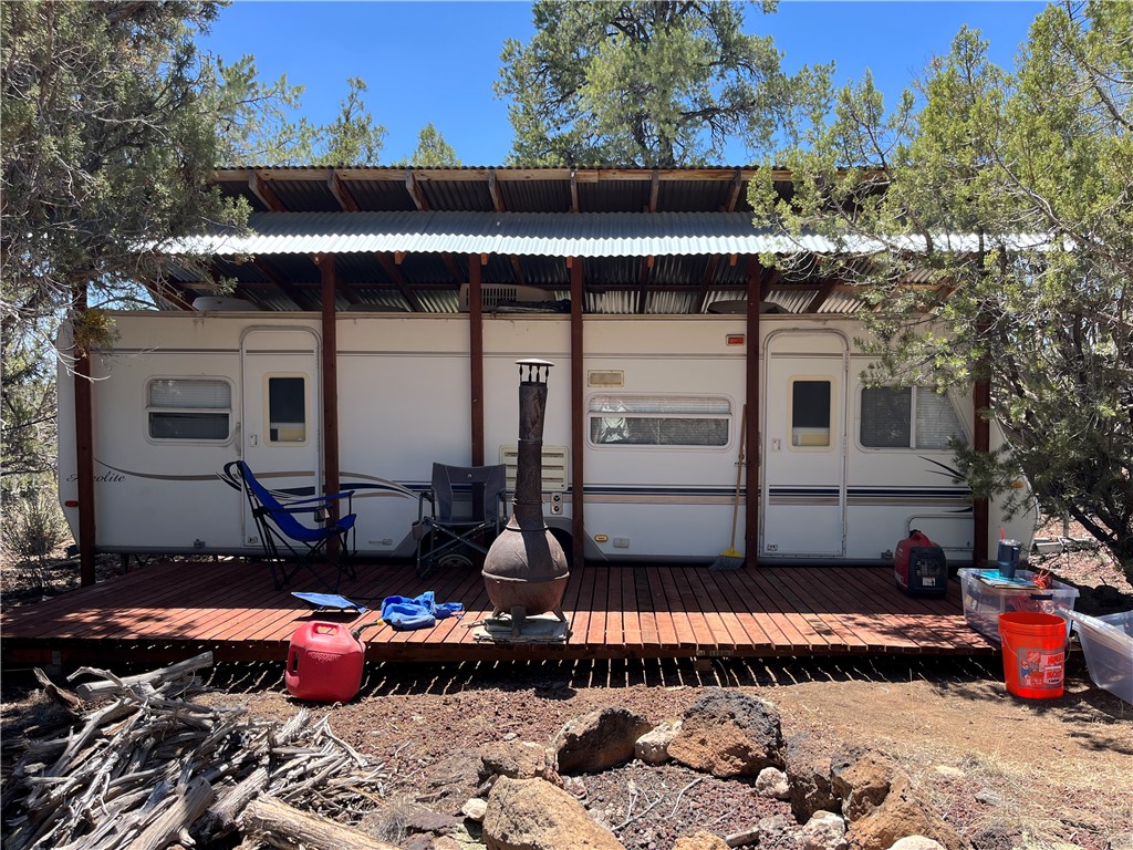 46675 North Edge Ridge Road Seligman, AZ 86337 - Photo 13 of 28