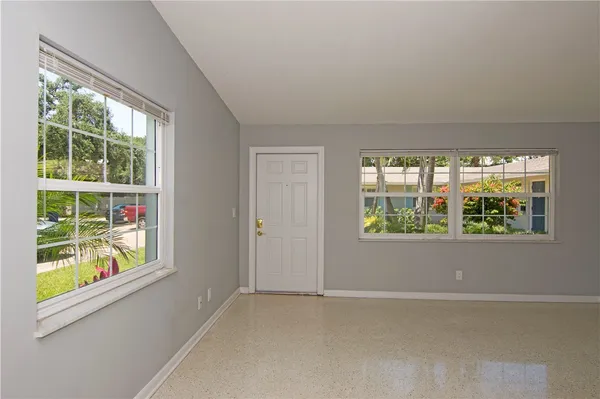 $1,800 | 3200 Eagle Drive, Unit 2, Vero Beach, FL 32963