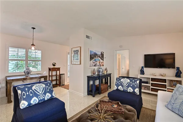 $1,800 | 3200 Eagle Drive, Unit 2, Vero Beach, FL 32963