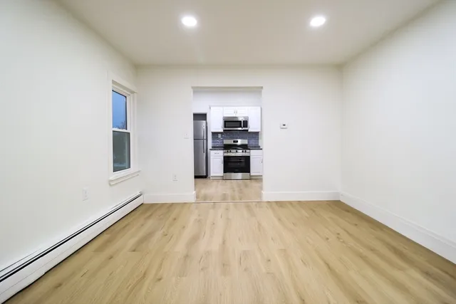 $2,000 | 50 Congress Street, Unit 4, Milford, MA 01757