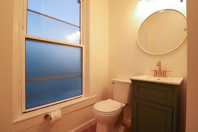 $2,000 | 50 Congress Street, Unit 4, Milford, MA 01757