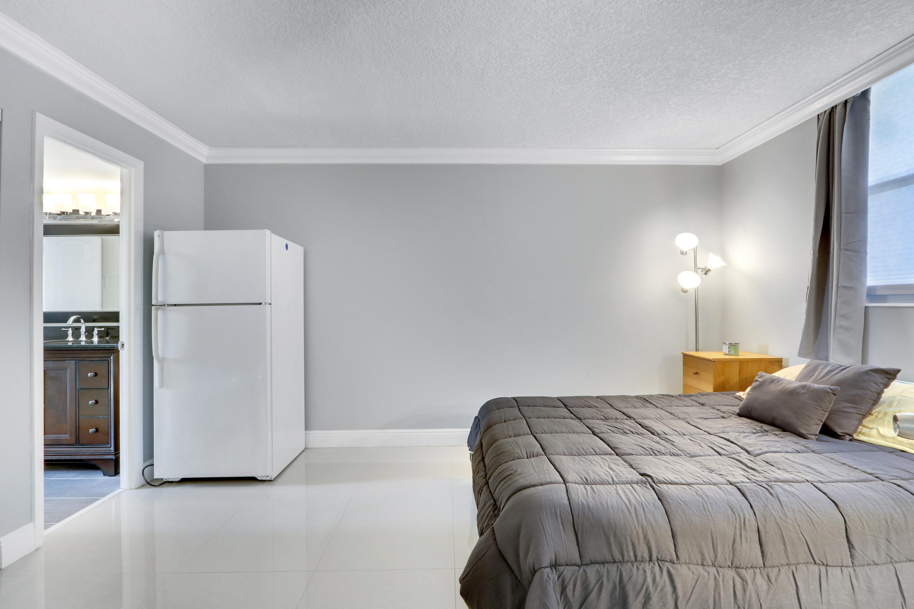 6699 Northwest 2nd Avenue, Unit PHN Boca Raton, FL 33487 - Photo 26 of 35 6699 NW 2nd Ave PHN Boca Raton-print-027