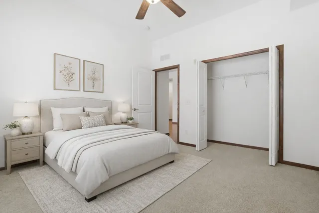 $325,000 | 1840 Freedom Lane, Unit 102, Chanhassen, MN 55317