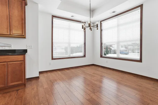 $325,000 | 1840 Freedom Lane, Unit 102, Chanhassen, MN 55317