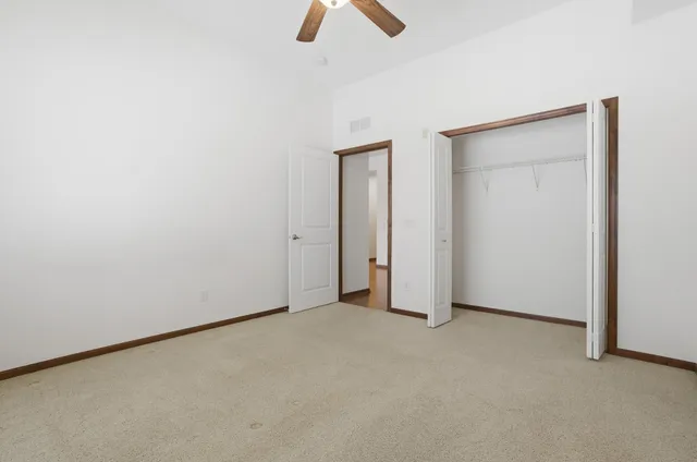 $325,000 | 1840 Freedom Lane, Unit 102, Chanhassen, MN 55317