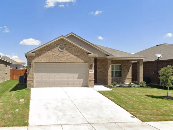 $2,150 | 316 Lead Creek Drive, Fort Worth, TX 76131