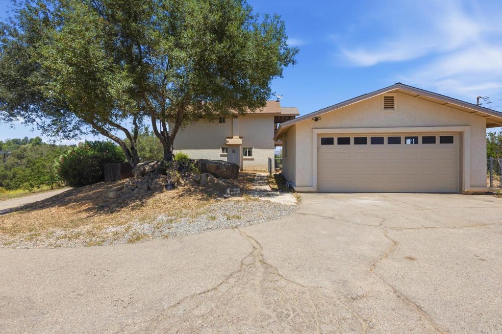 15863 Mussey Grade Road Ramona, CA 92065 - Photo 3 of 58